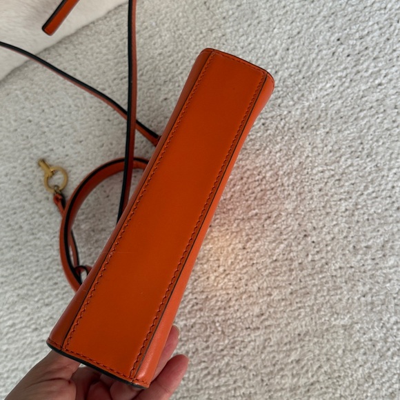 Tory Burch Lee Radziwill Petite Bag Orange Italian Leather Gold Hardware Handle - Picture 6 of 16